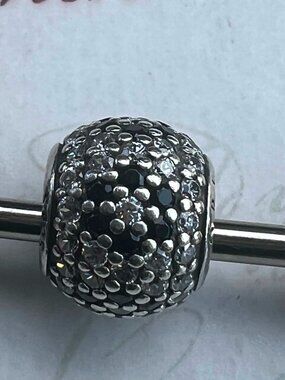 Authentic Pandora Shimmering Black Blossom Charm #791170NCK